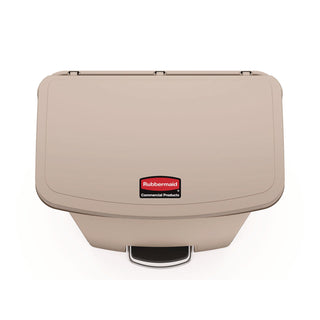 Streamline Resin Step-On Container, Front Step Style, 18 gal, Polyethylene, Beige