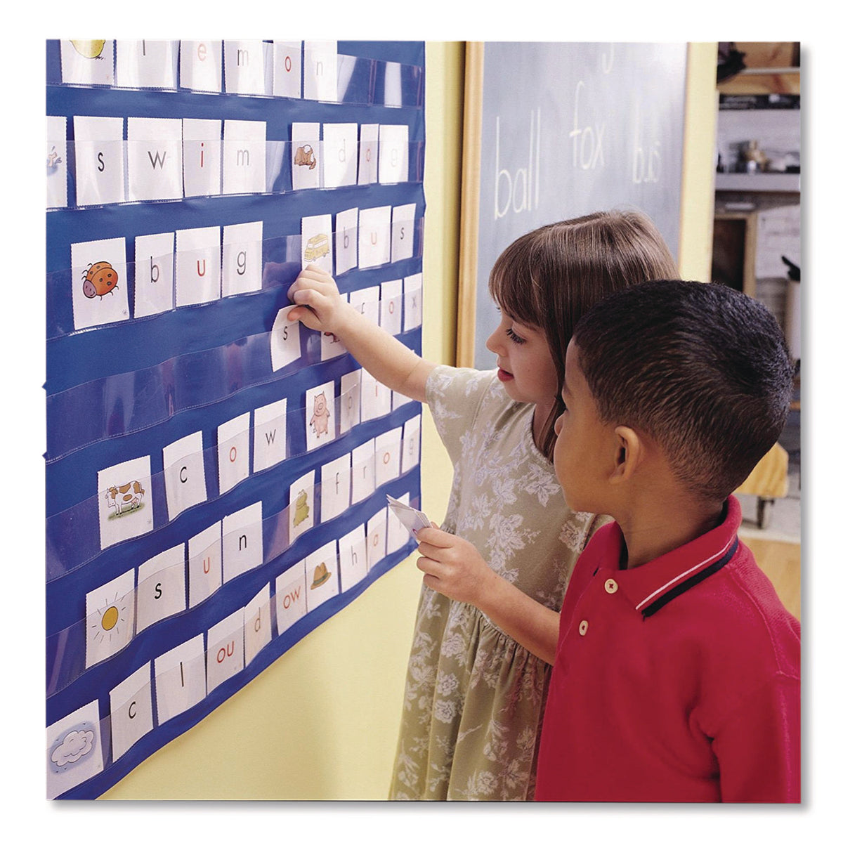 Learning Resources Standard Pocket Chart - 3-10 Year - 1 Each