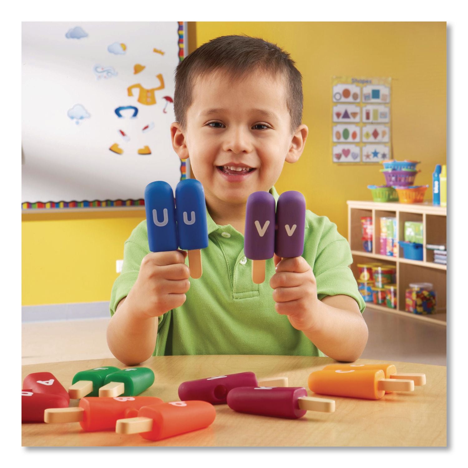 Smart Snacks Alpha Pops - Skill Learning: Visual, Color Identification, Letter Recognition, Expressive Language, Receptive Language, Quiz, Color Matching, Fine Motor, Imagination - 2 Year & Up - Multi