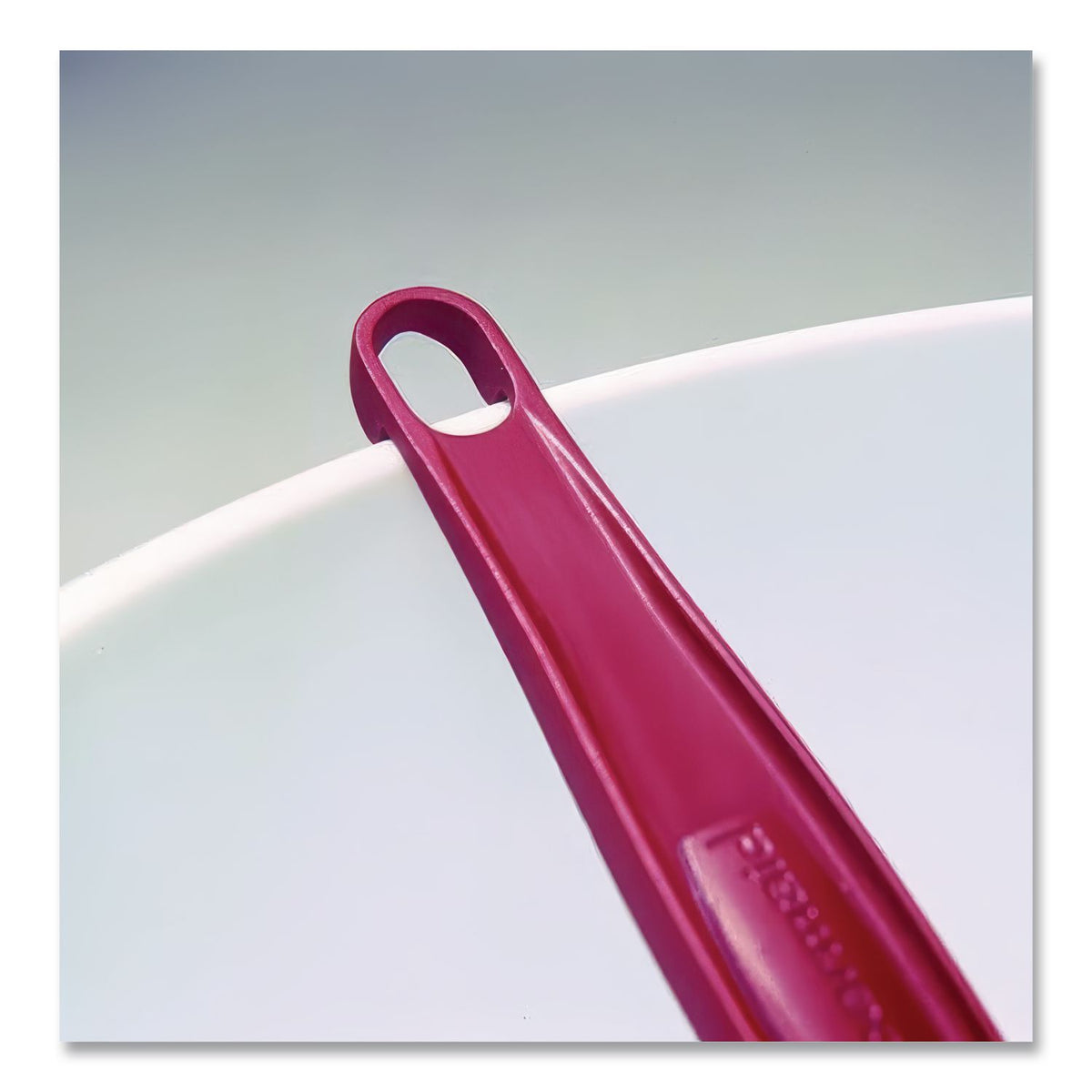 High-Heat Cook's Scraper, 16 1/2", Red/White