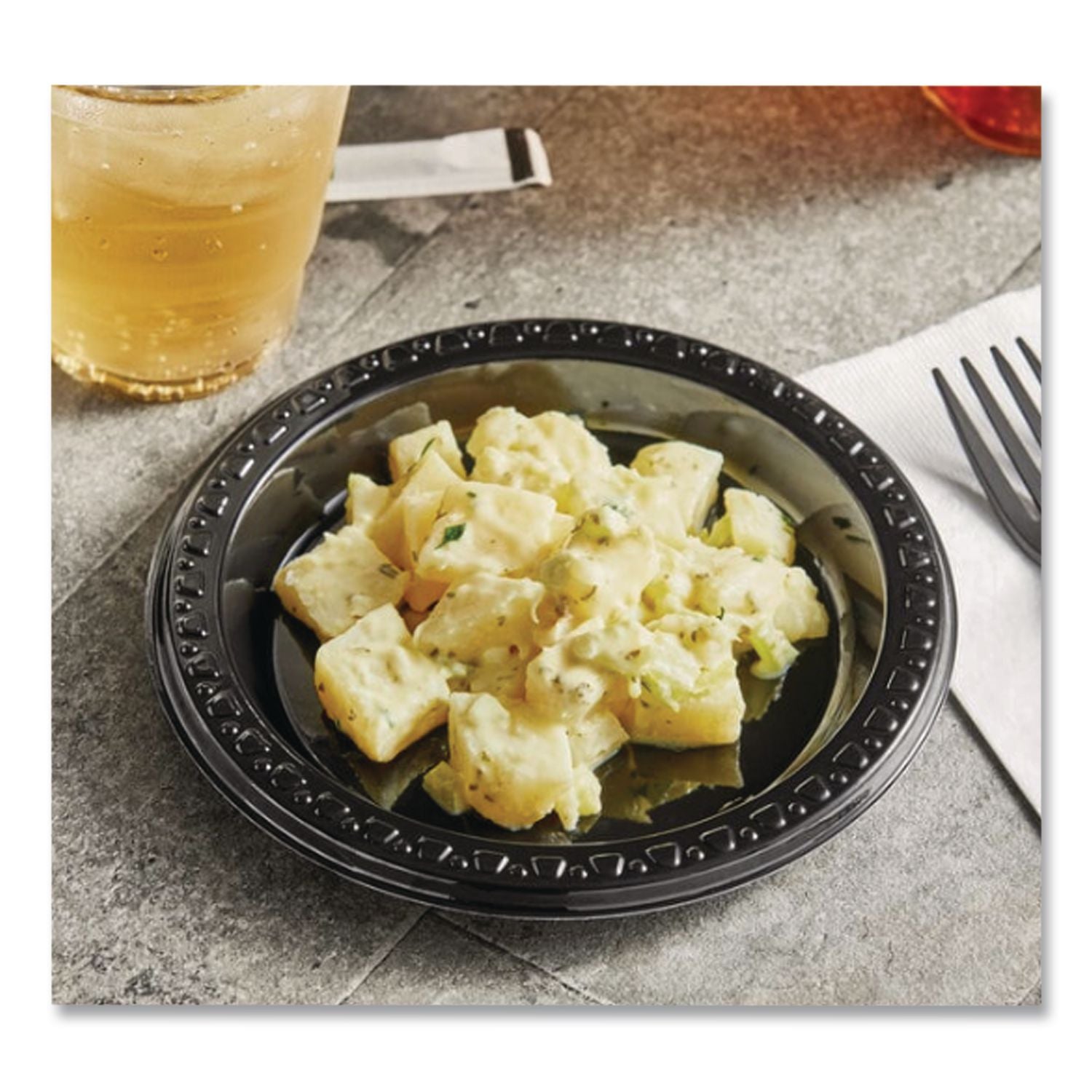 Heavyweight Plastic Plates, 9" dia, Black, 125/Pack, 4 Packs/Carton
