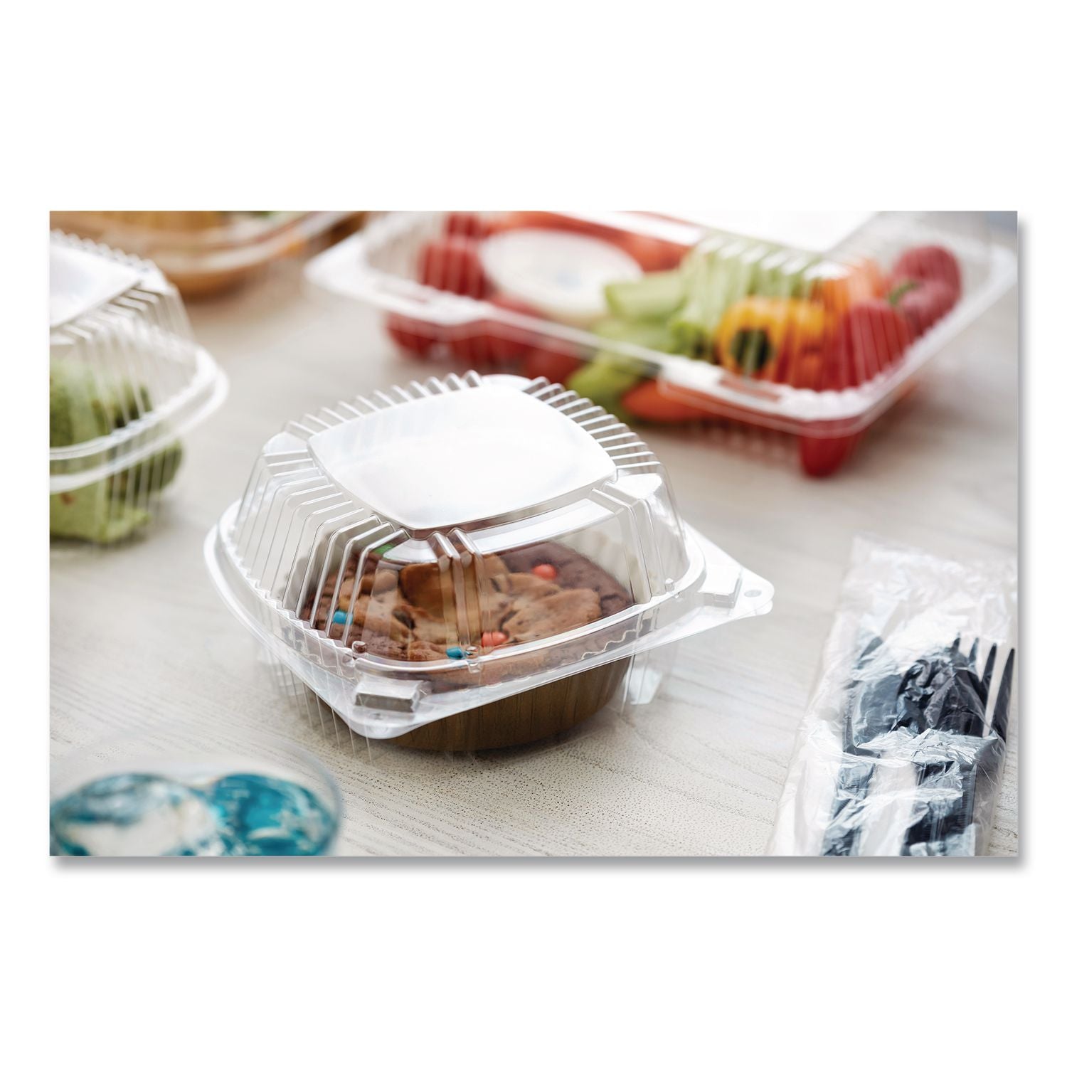 ClearView SmartLock Hinged Lid Container, 20 oz, 5.75 x 6 x 3, Clear, Plastic, 500/Carton