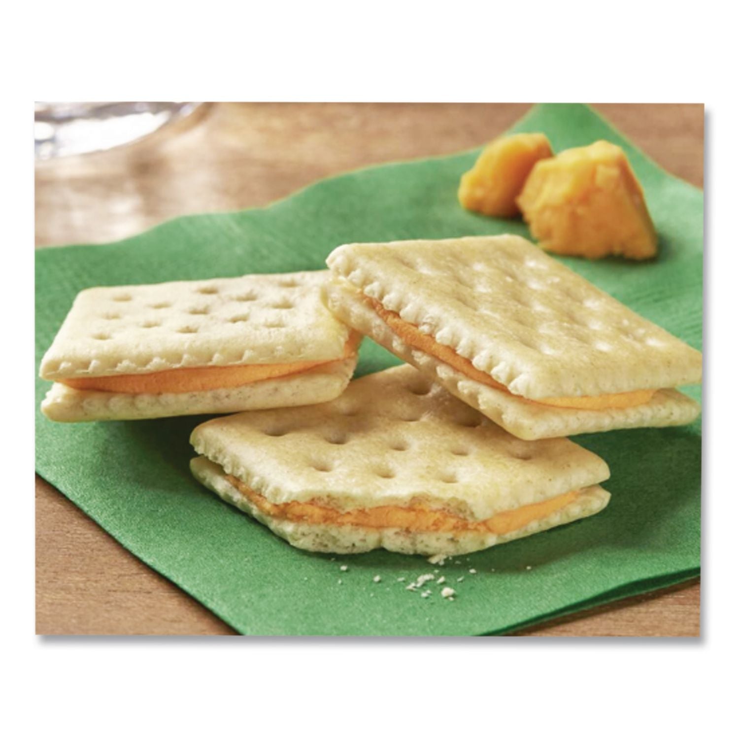 Sandwich Cracker, Club and Cheddar, 8 Cracker Snack Pack, 12/Box