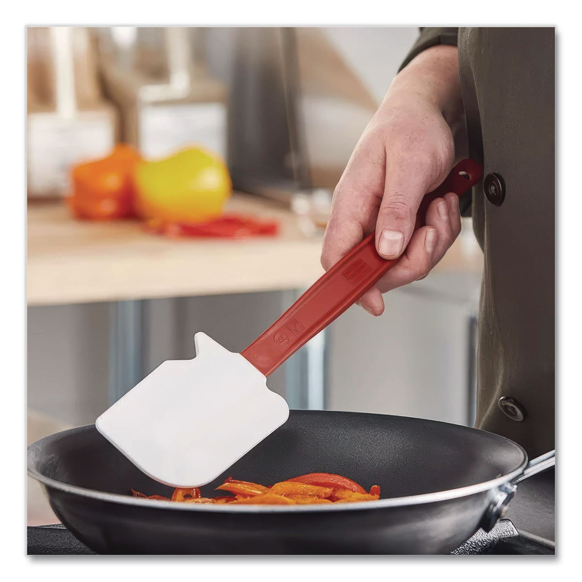 High-Heat Cook's Scraper, 9 1/2 in, Red/White
