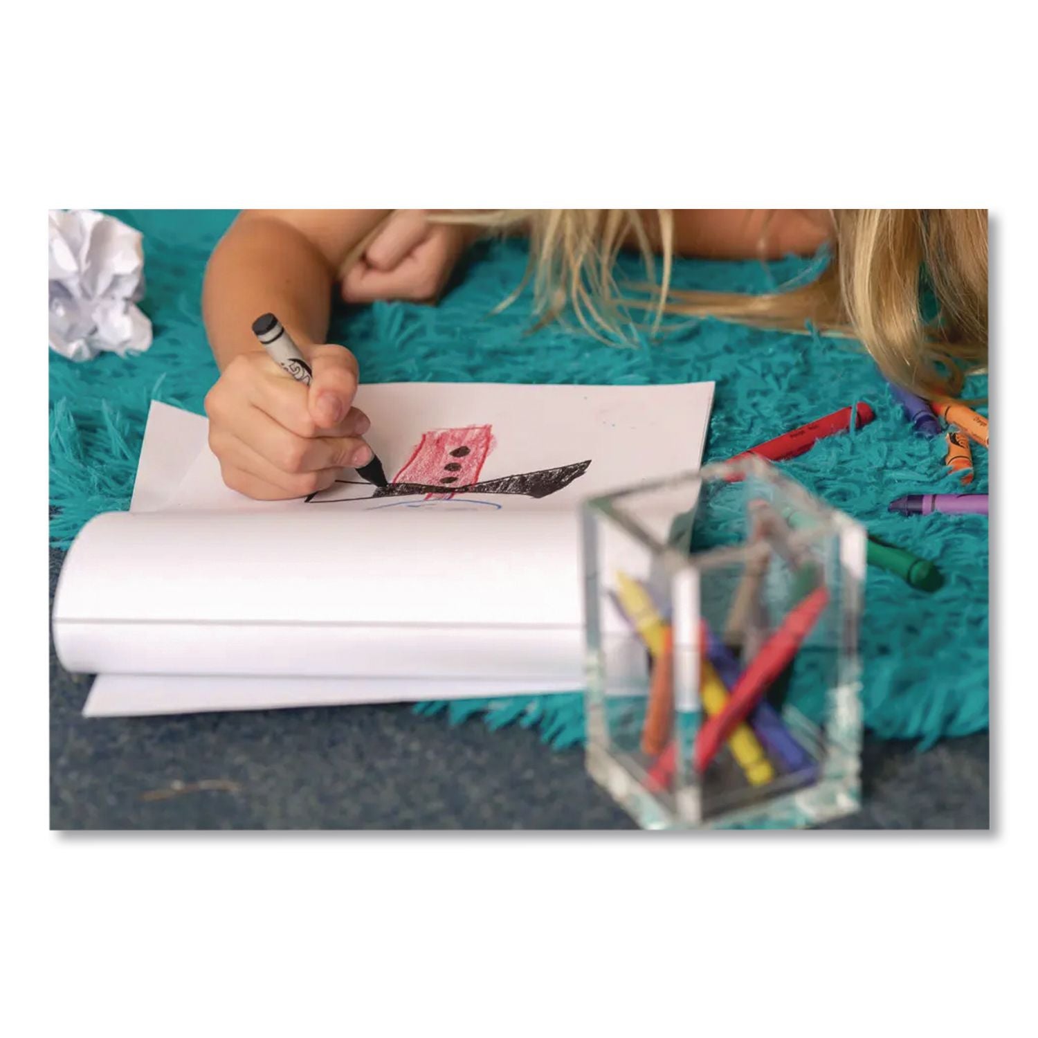 Crayons Made with Soy, 100 Each of 8 Colors, 800/Carton