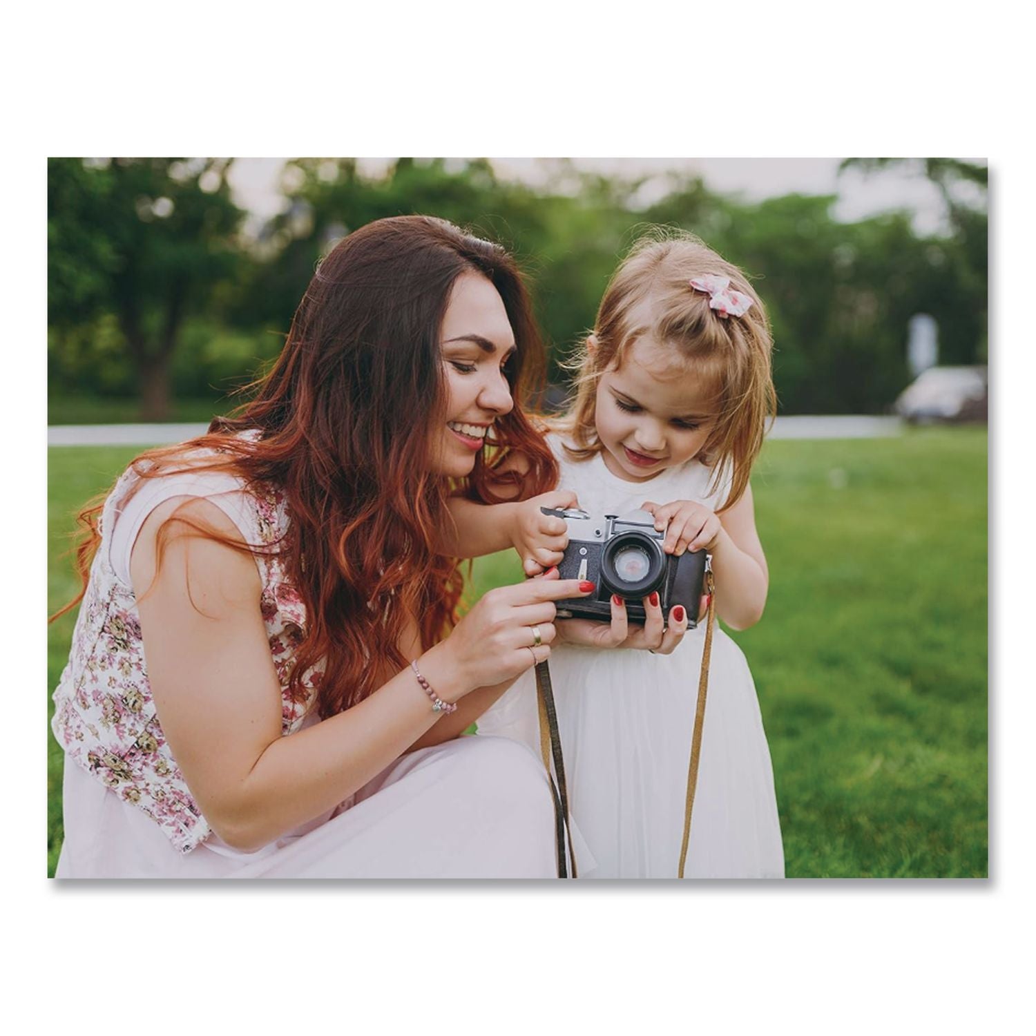 Premium Photo Paper, 8.5 mil, 8.5 x 11, Glossy White, 25/Pack