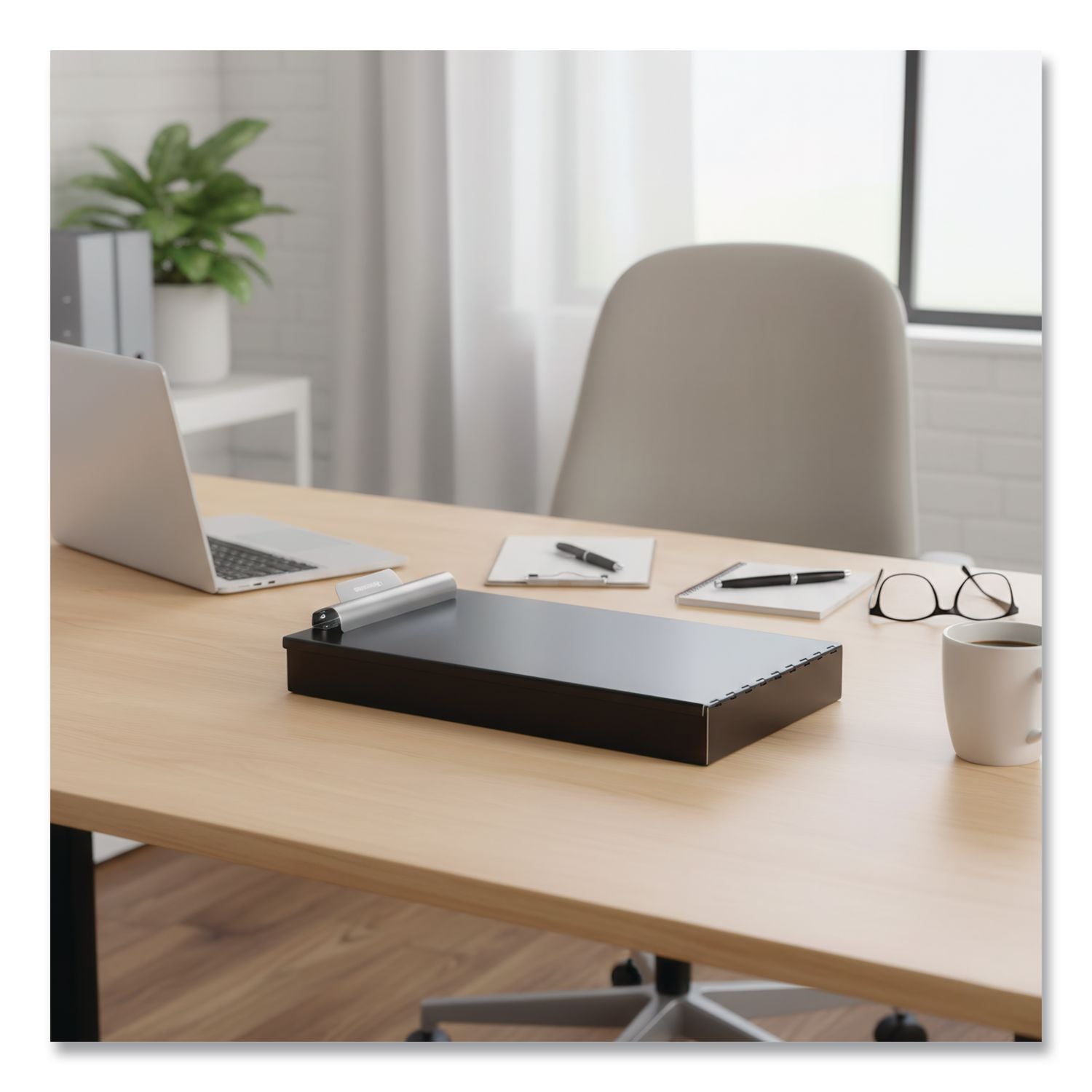 Cruiser Mate Aluminum Storage Clipboard, 1.5" Clip Capacity, Holds 8.5 x 11 Sheets, Black