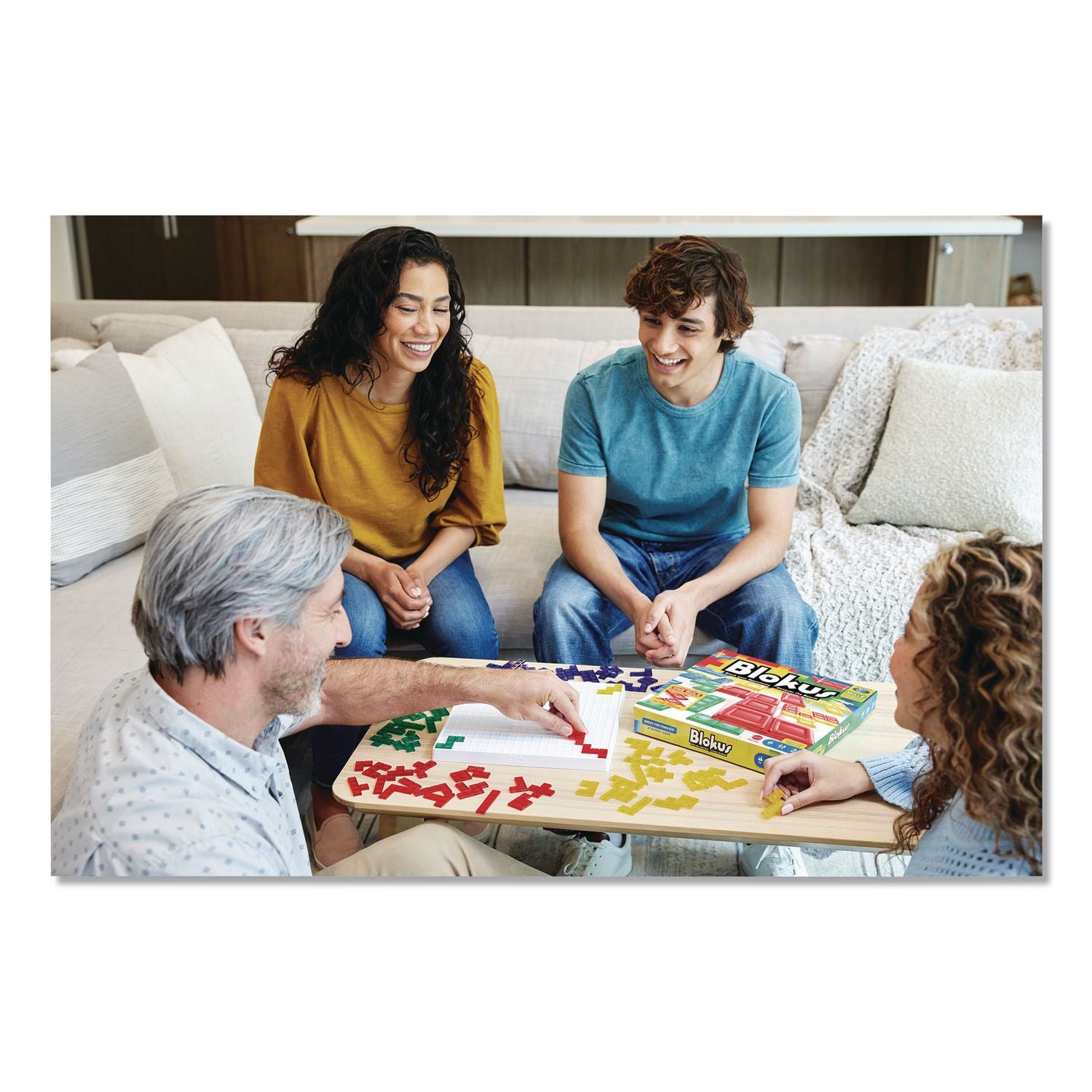 Mattel Blokus Game - Takes Less Than 1 Minute to Learn - Endless Strategy - Fun Challenges - For Whole Family