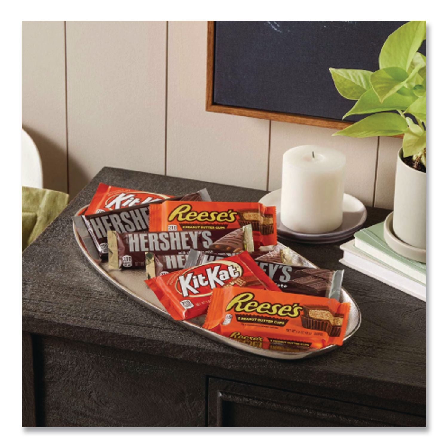 Full Size Chocolate Candy Bar Variety Pack, Assorted 1.5 oz Bar, 30 Bars/Box, Ships in 1-3 Business Days