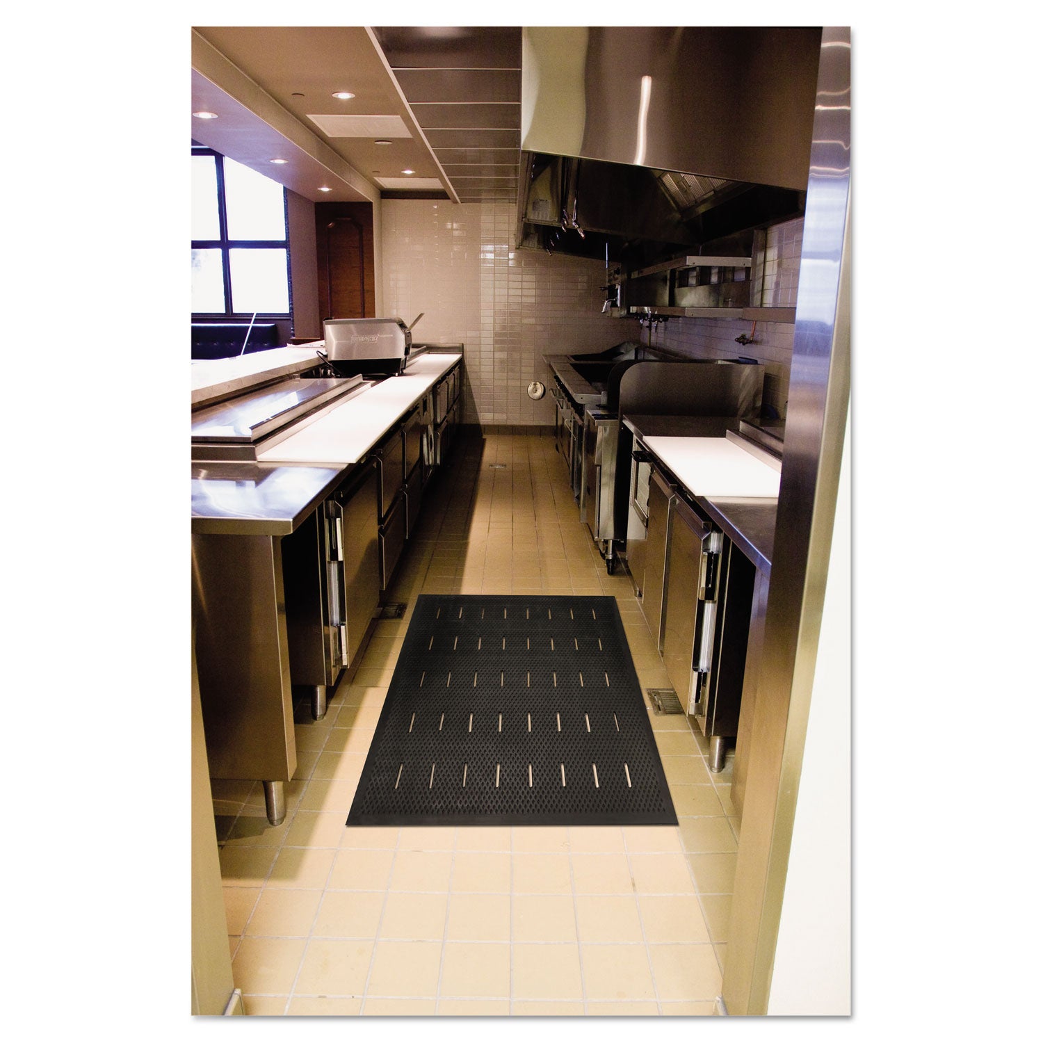 Free Flow Comfort Utility Floor Mat, 36 x 48, Black - 