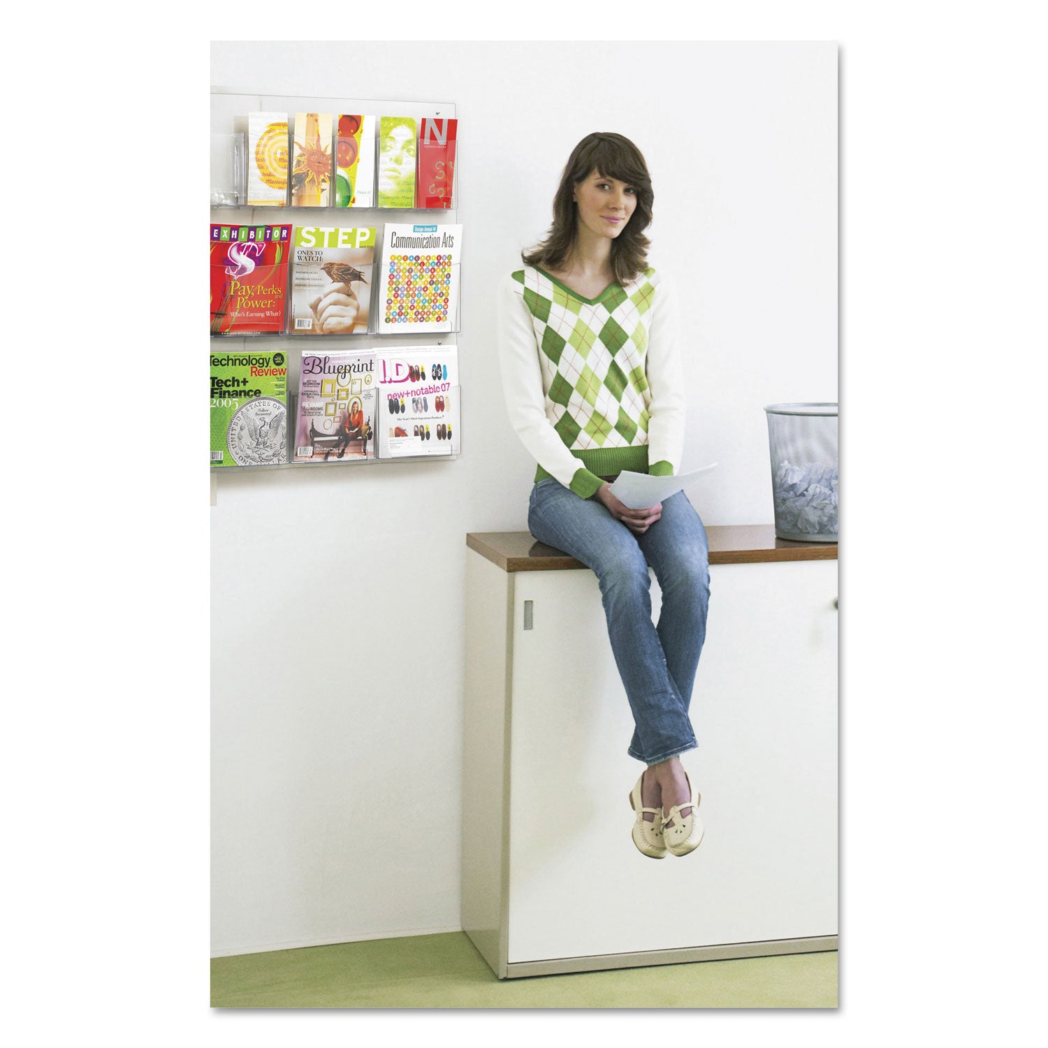 Reveal Clear Literature Displays, 12 Compartments, 30w x 2d x 34.75h, Clear - 