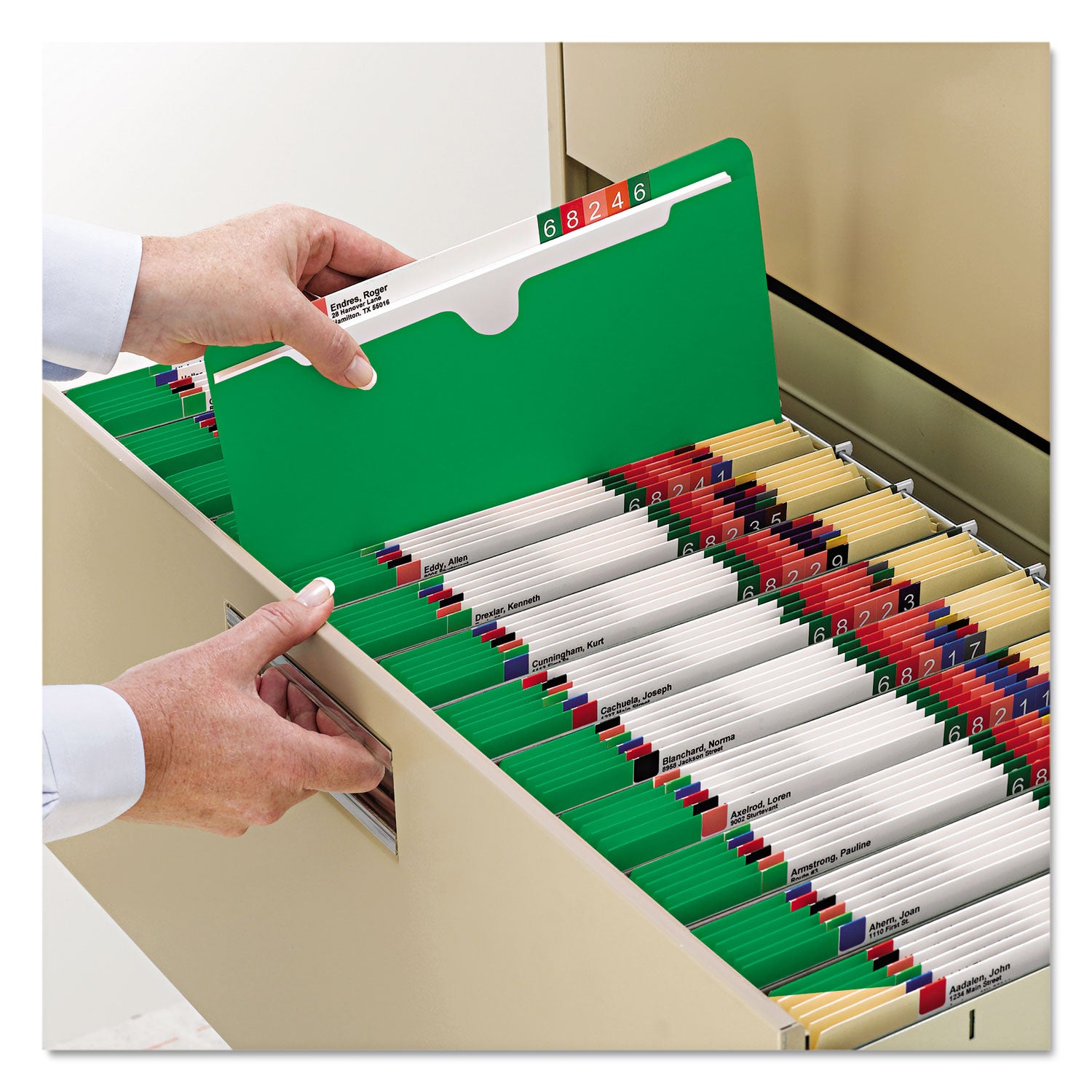 Colored File Jackets with Reinforced Double-Ply Tab, Straight Tab, Letter Size, Green, 100/Box - 