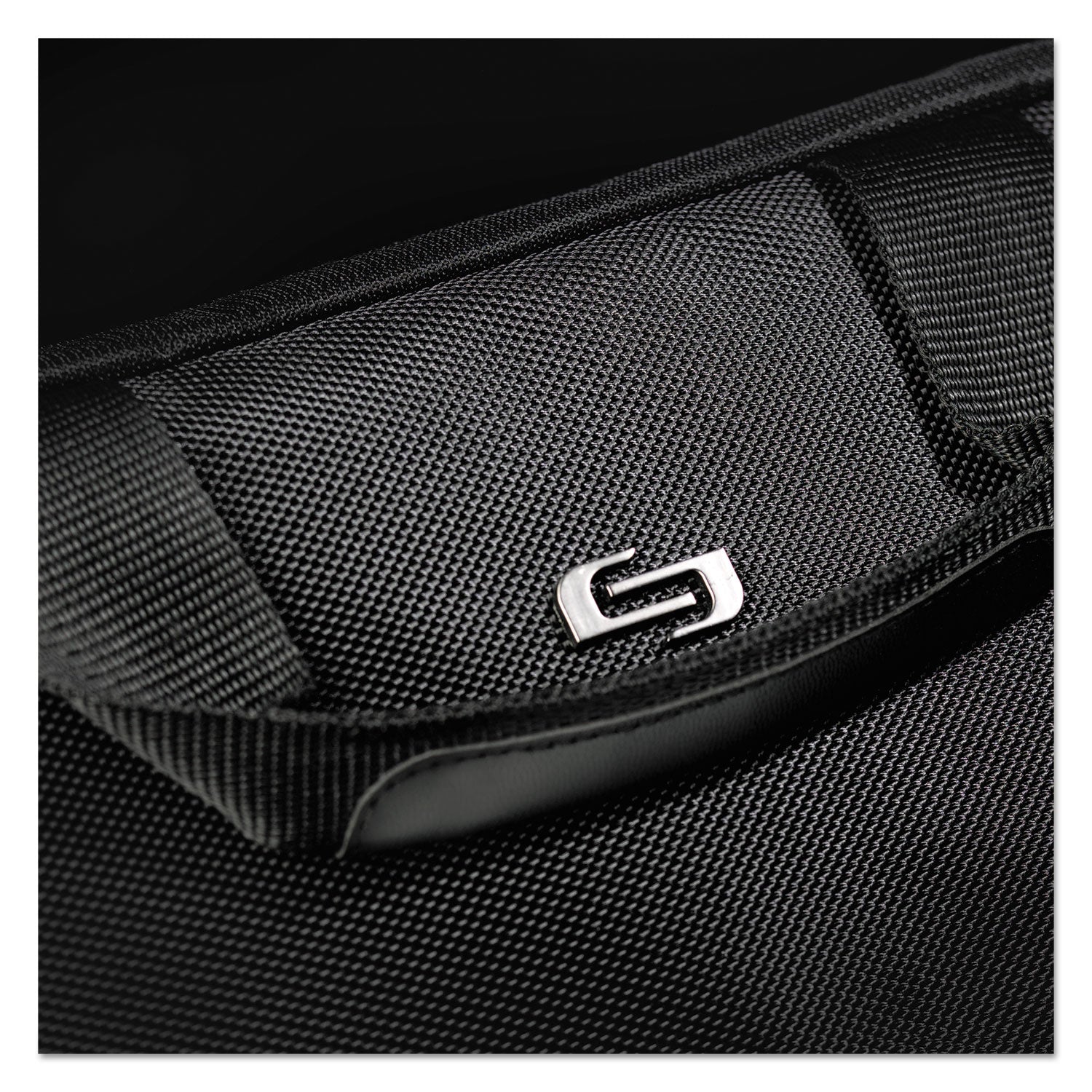 Pro Slim Brief, Fits Devices Up to 16", Polyester, 15.5 x 2 x 11.5, Black - 