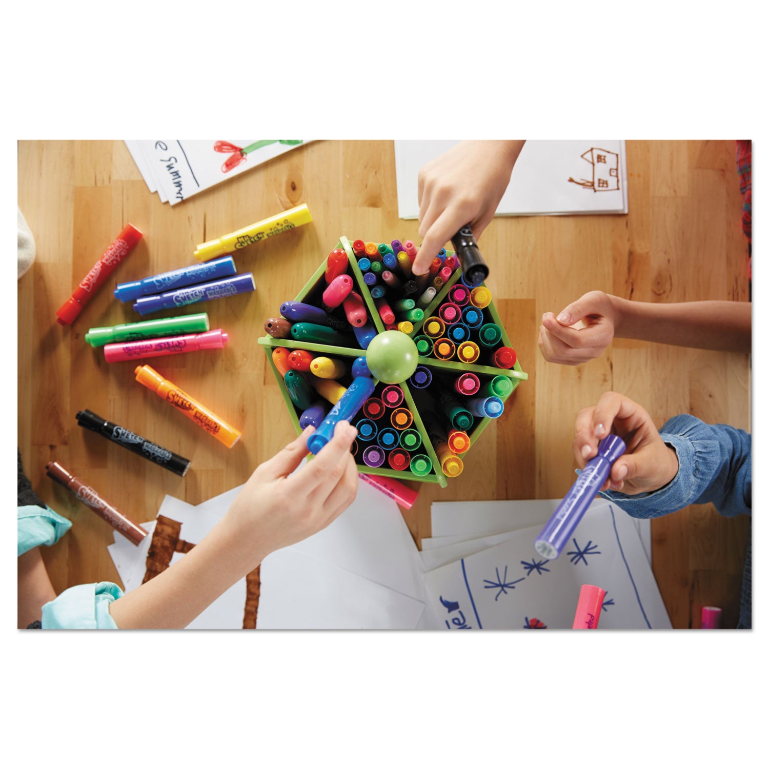 scented-watercolor-marker-classroom-pack-broad-chisel-tip-assorted-colors-36-pack_san2003992 - 5