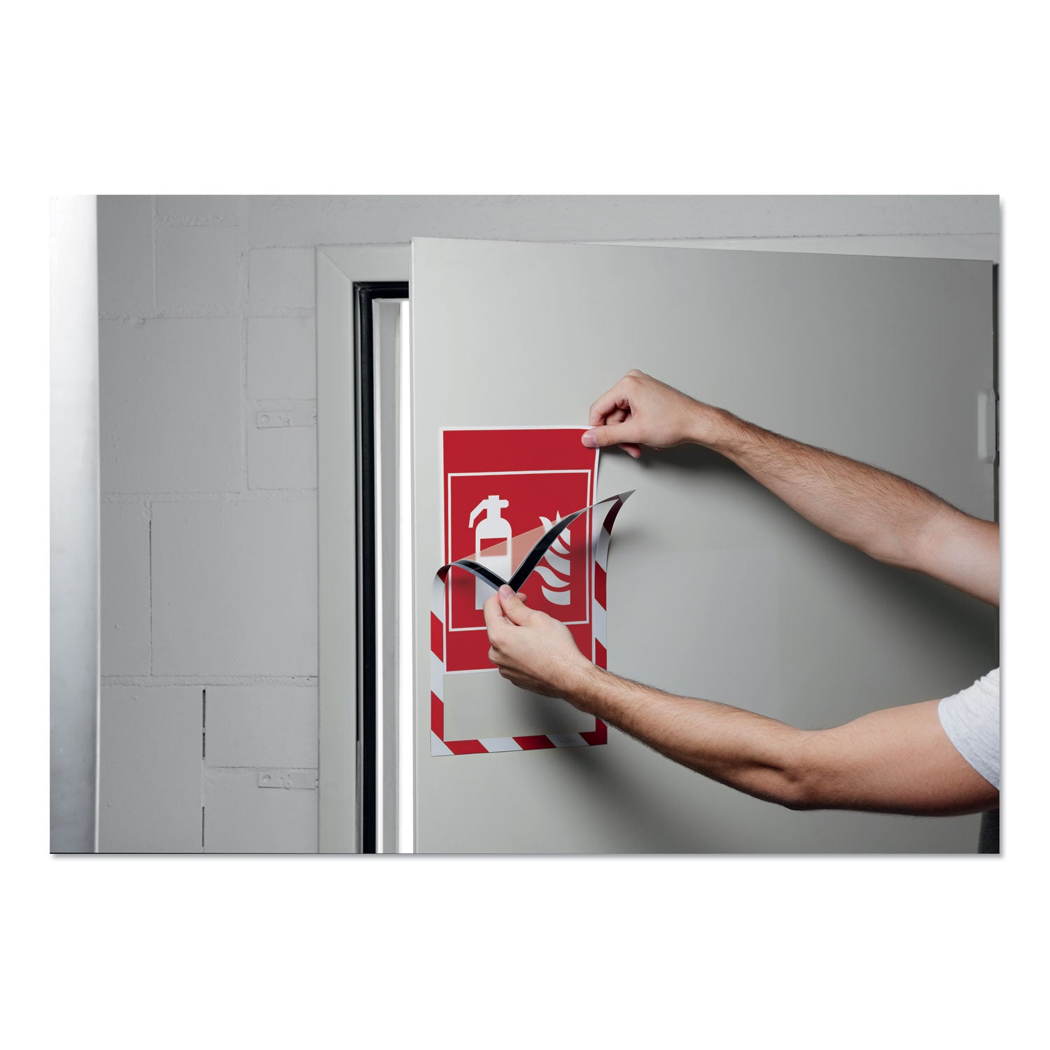 duraframe-security-magnetic-sign-holder-85-x-11-red-white-frame-2-pack_dbl4772132 - 8