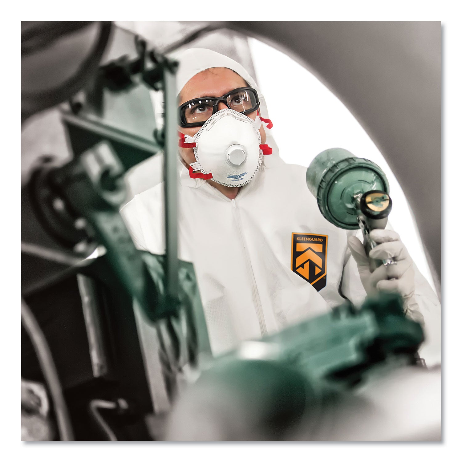 a30-elastic-back-and-cuff-hooded-coveralls-2x-large-white-25-carton_kcc46115 - 3