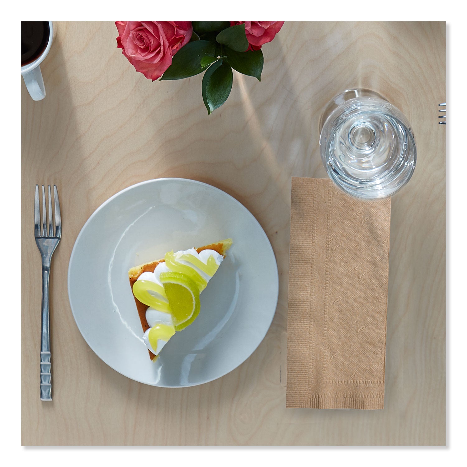 universal-one-ply-dinner-napkins-1-ply-15-x-17-natural-250-pack-12pk-ct_trkn5186 - 7