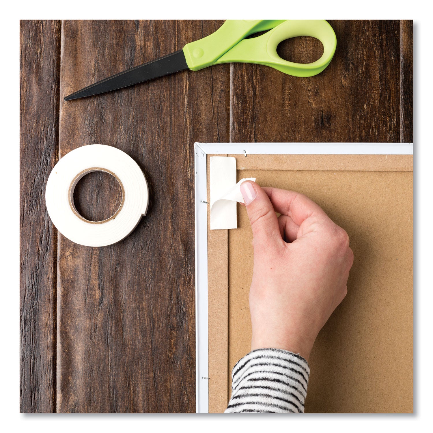 Double-Stick Foam Mounting Tape, Permanent, Holds Up to 2 lbs, 0.75" x 36 yds - 