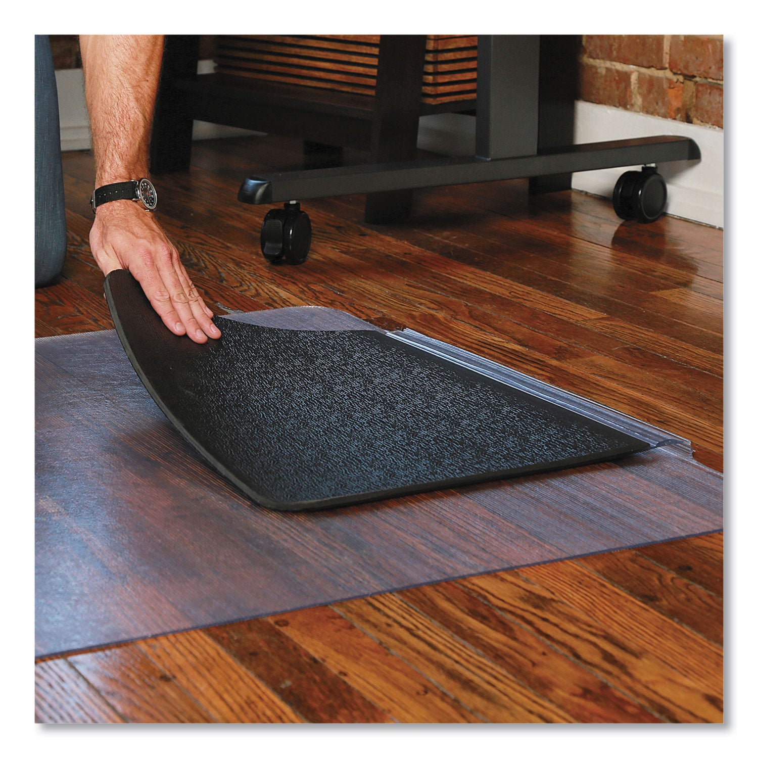 sit-or-stand-mat-for-carpet-or-hard-floors-36-x-53-with-lip-clear-black_esr184612 - 3