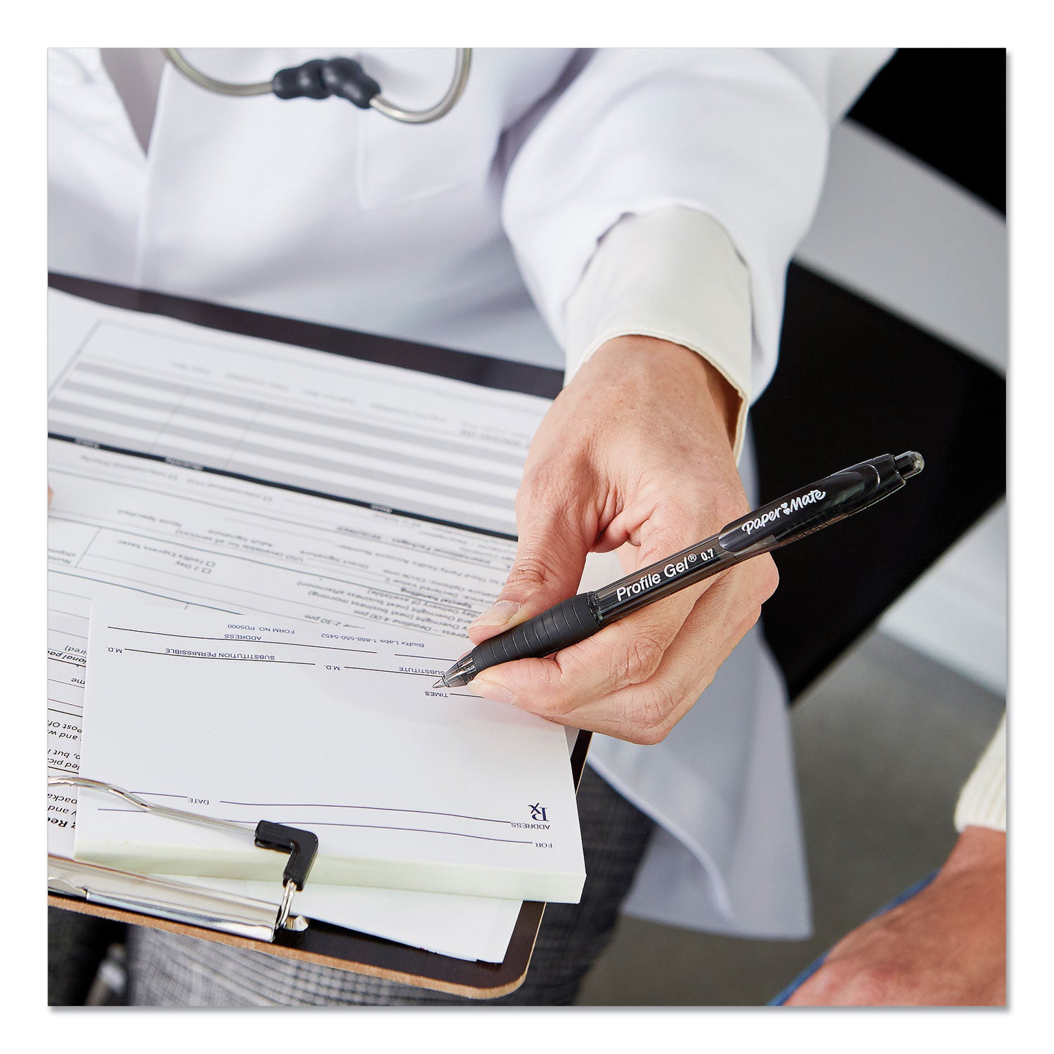 profile-gel-pen-retractable-medium-07-mm-red-ink-translucent-red-barrel-dozen_pap2095463 - 5