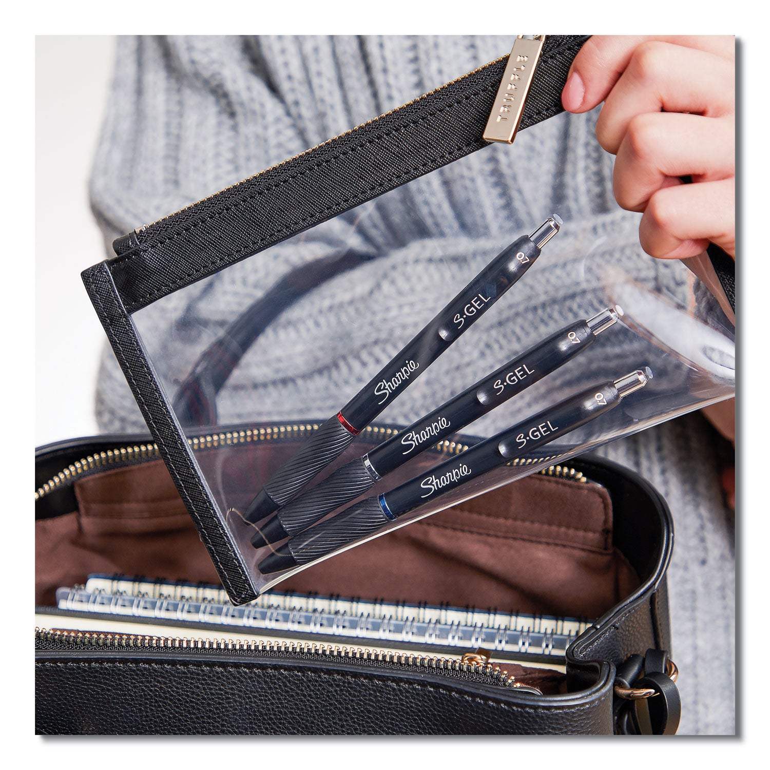 s-gel-high-performance-gel-pen-retractable-medium-07-mm-black-ink-black-barrel-dozen_san2096159 - 5