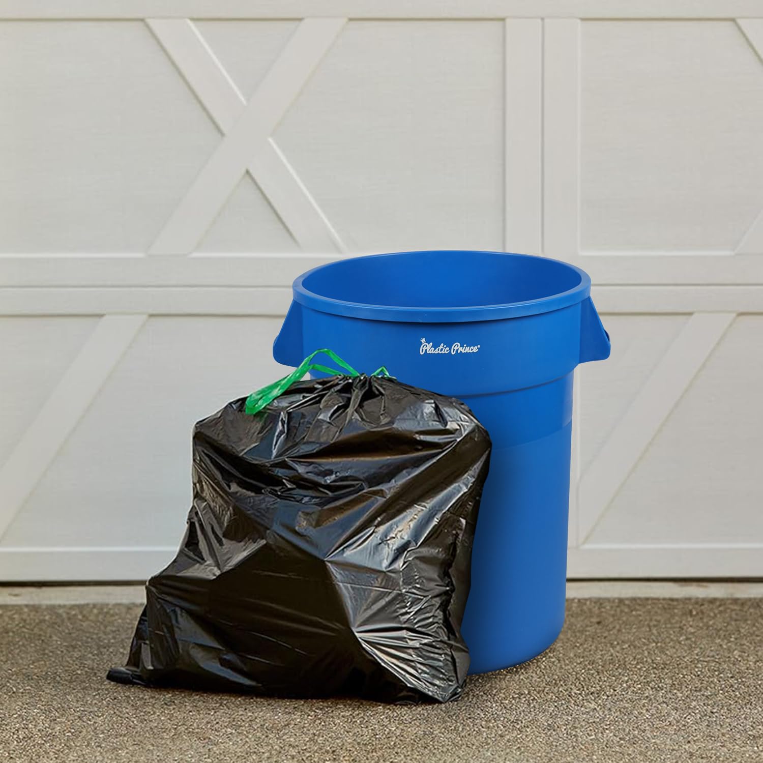 32 Gal Blue Round Trash Can