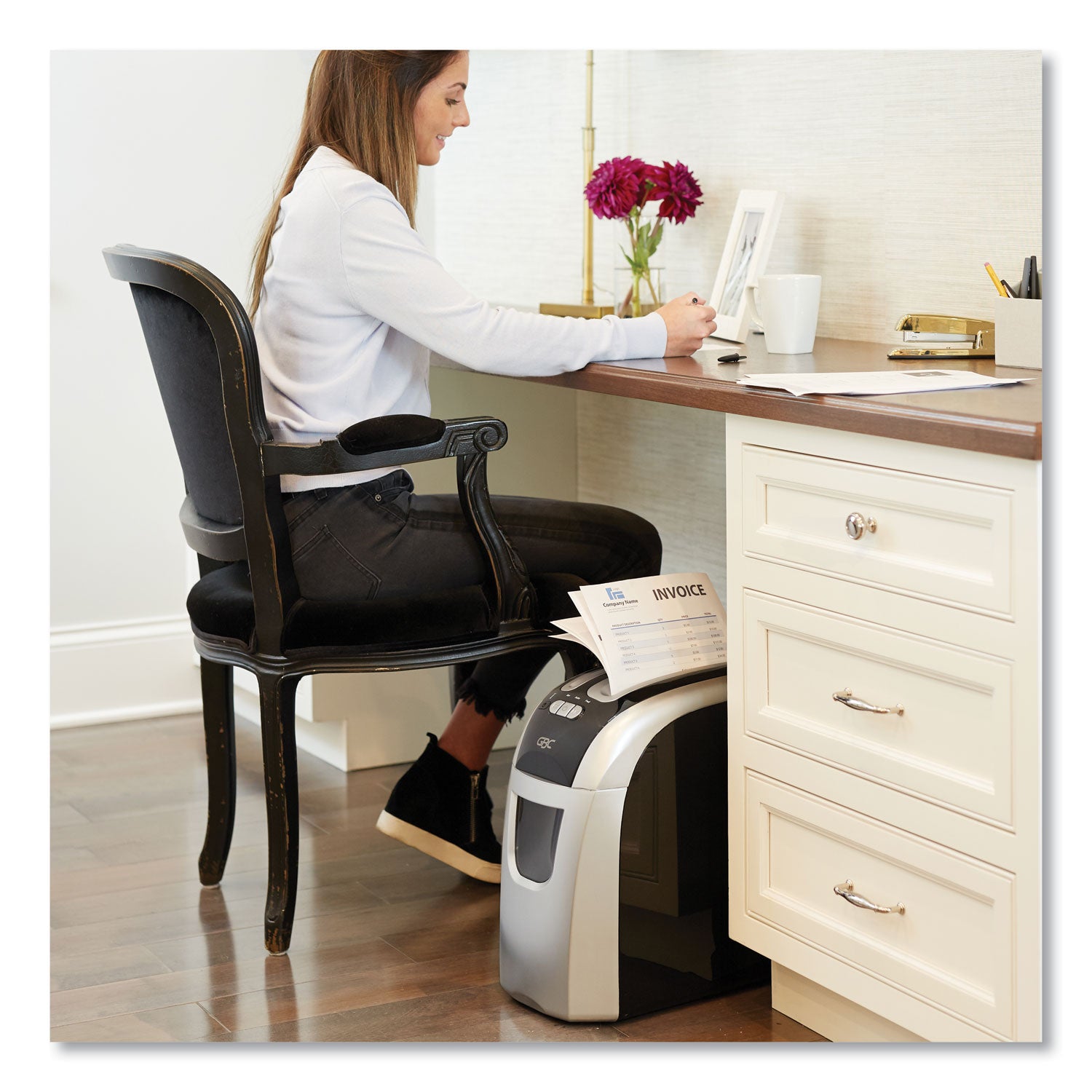 EX12-05 Super Cross-Cut Shredder, 12 Manual Sheet Capacity - 