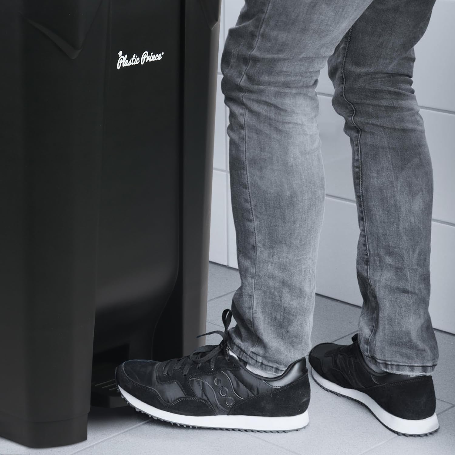 27 Gal Step-On Indoor Trash Can, Black