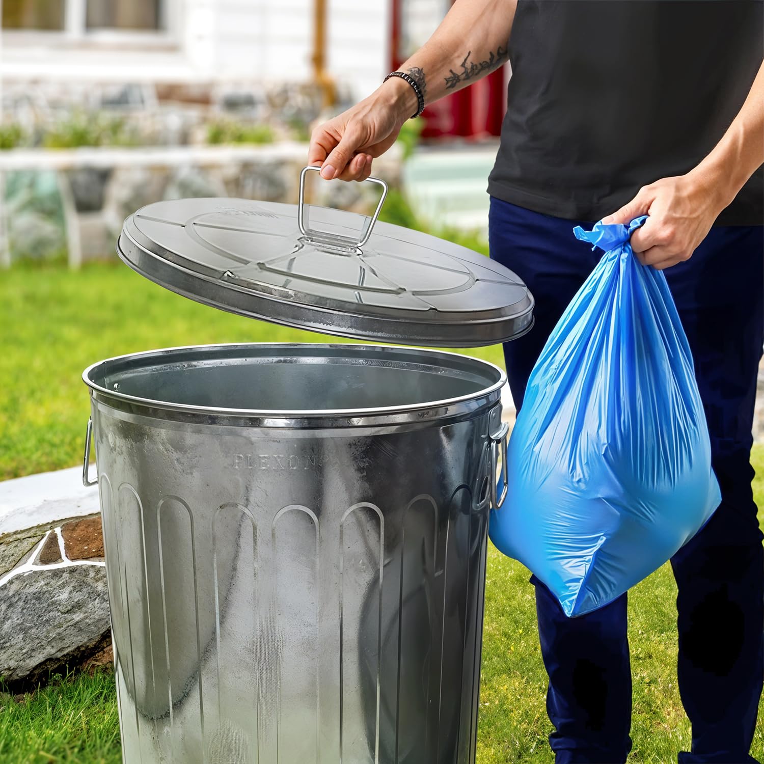 20 Gal Galvanized Steel Round Trash Can with Lid - 1