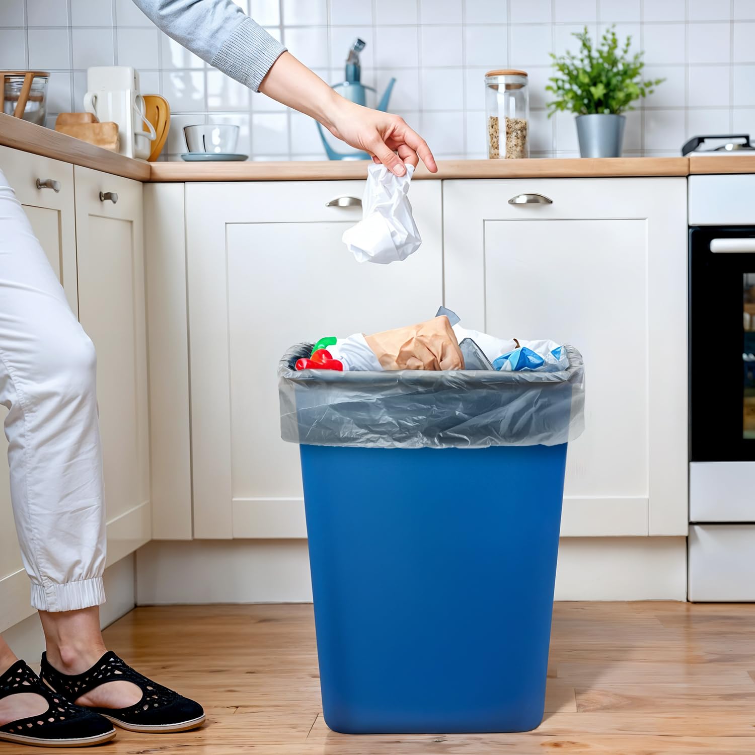 40-QT Blue Wastebasket