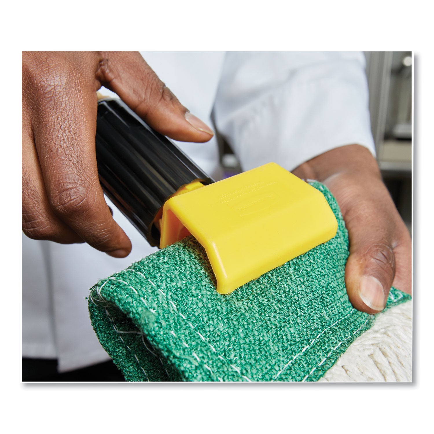 Fiberglass Gripper Mop Handle, 1" dia x 60", Gray/Yellow - 