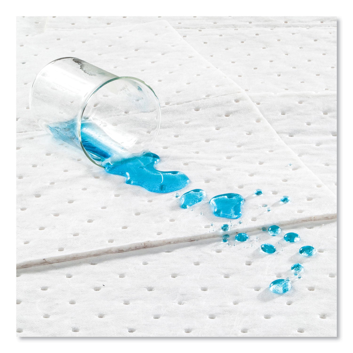 TASKBrand Industrial Oil Only Sorbent Pad, 0.17 gal, 15 x 18, 100/Carton