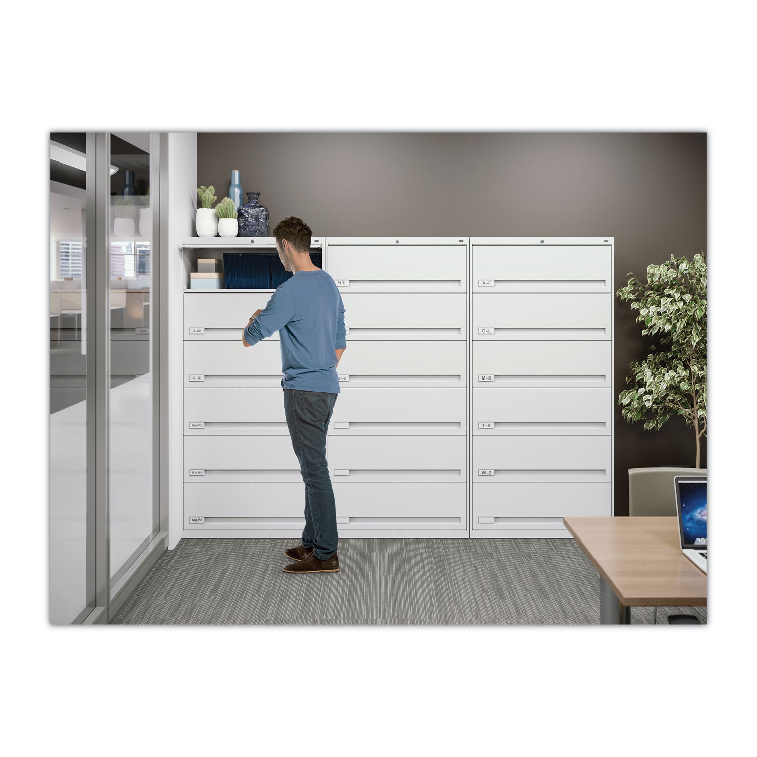 fixed-shelf-enclosed-format-lateral-file-for-end-tab-folders-5-legal-letter-file-shelves-light-gray-36-x-165-x-635_tnnfs351llgy - 2