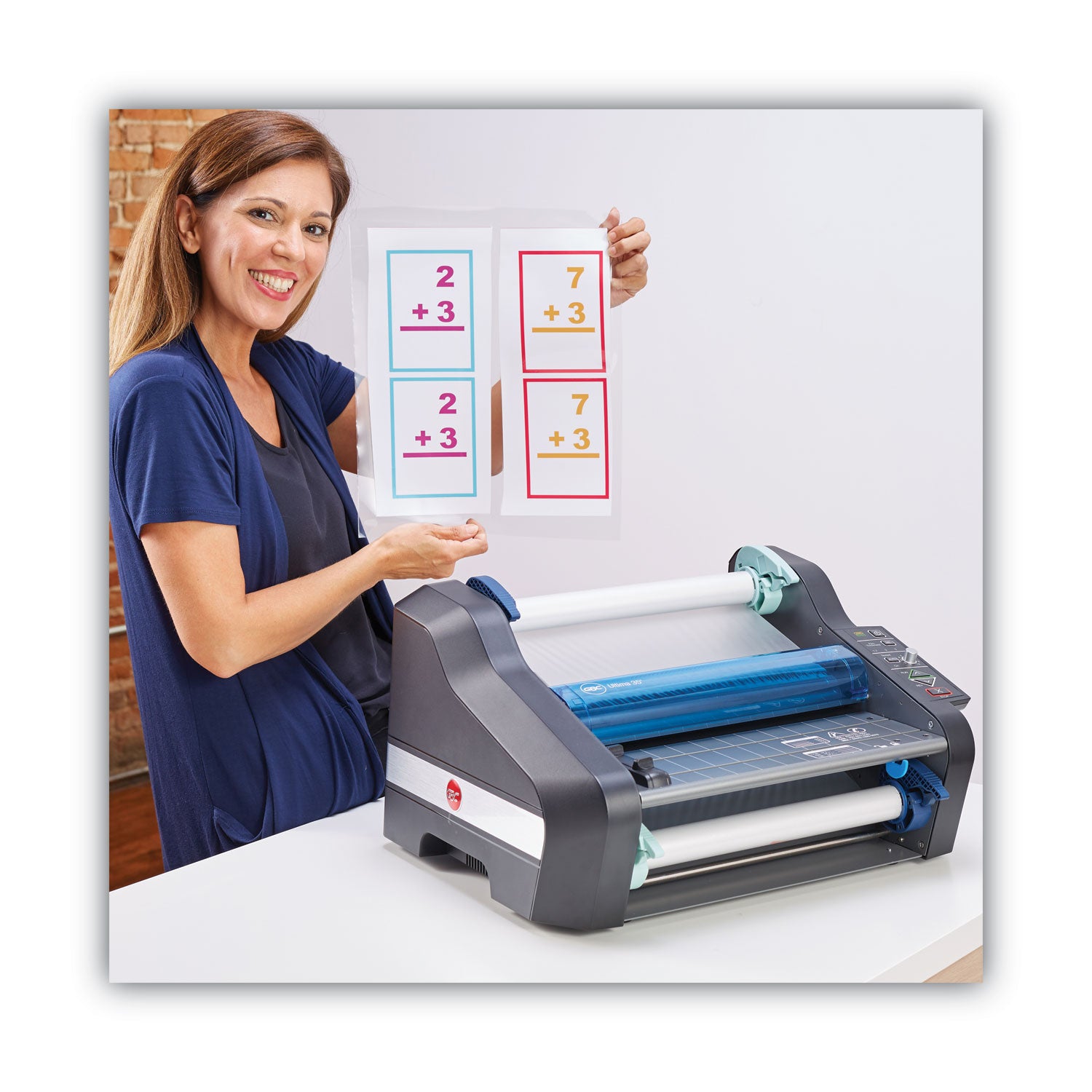 GBC Ultima 35 EZload Thermal Roll Laminator - Roll - 12" Lamination Width - 10 mil Lamination Thickness - 11.1" x 18.1