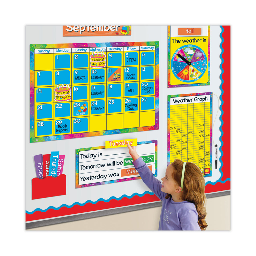 Year Around Calendar Bulletin Board Set, 22" x 17