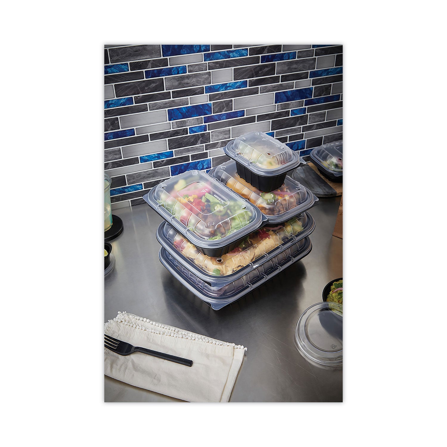 earthchoice-entree2go-takeout-container-12-oz-565-x-425-x-257-black-plastic-600-carton_pctycnb6x412000 - 5