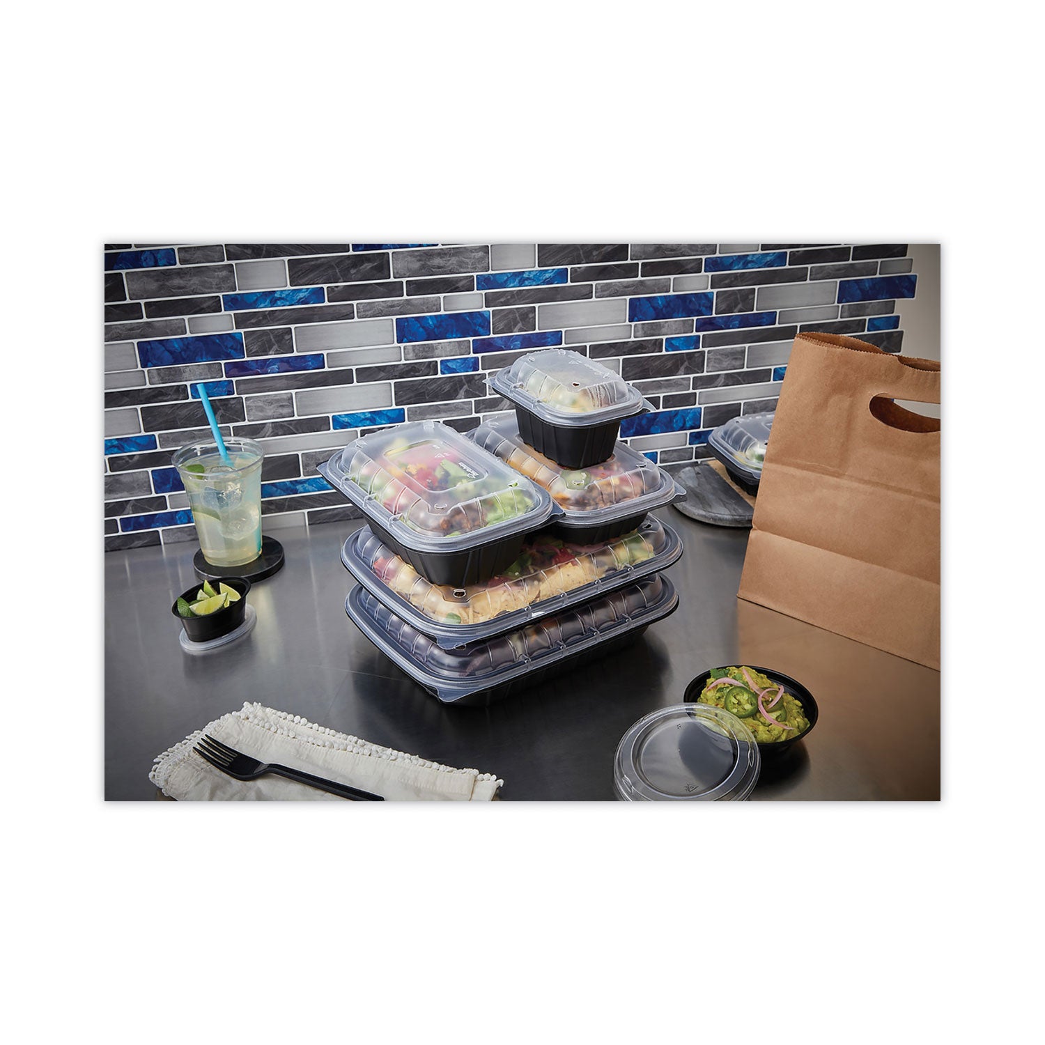 earthchoice-entree2go-takeout-container-32-oz-866-x-575-x-272-black-plastic-300-carton_pctycnb9x632000 - 5