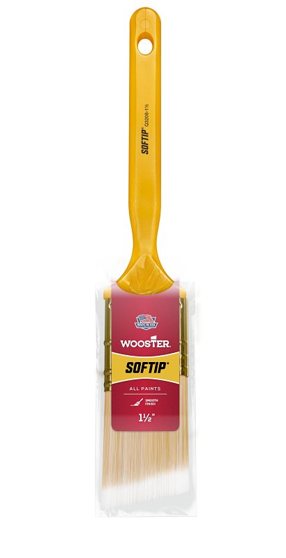 Softip Paint Brush, Nylon/Polyester Bristles, 1.5" Wide, Angled Profile, Plastic Kaiser Handle