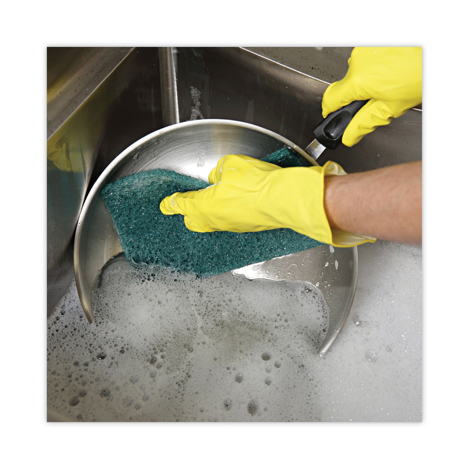 heavy-duty-scour-pad-6-x-9-green-15-carton_bwk186 - 7
