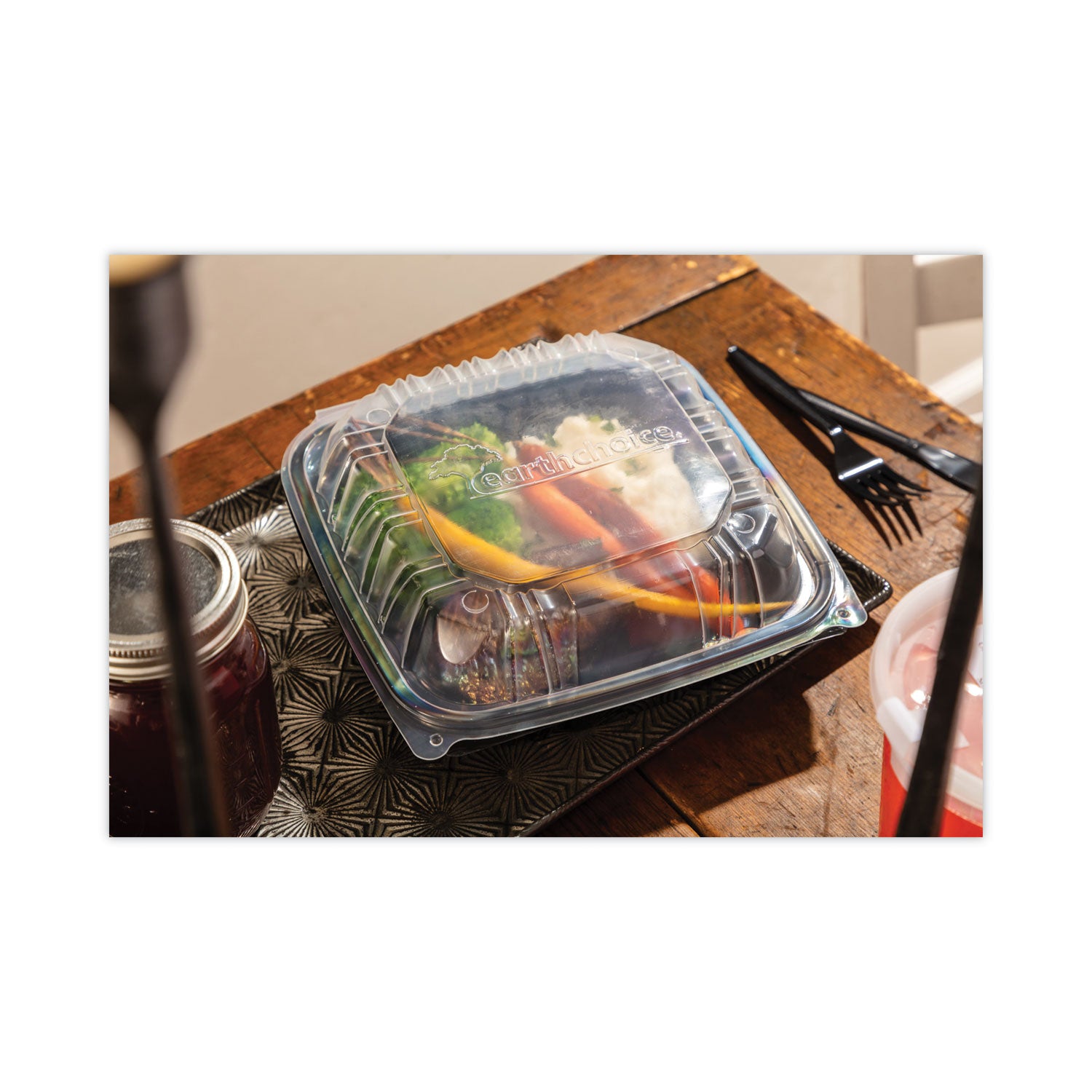 earthchoice-vented-dual-color-microwavable-hinged-lid-container-1-compartment-38oz-85x85x3-black-clear-plastic-150-ct_pctdc858100b000 - 8