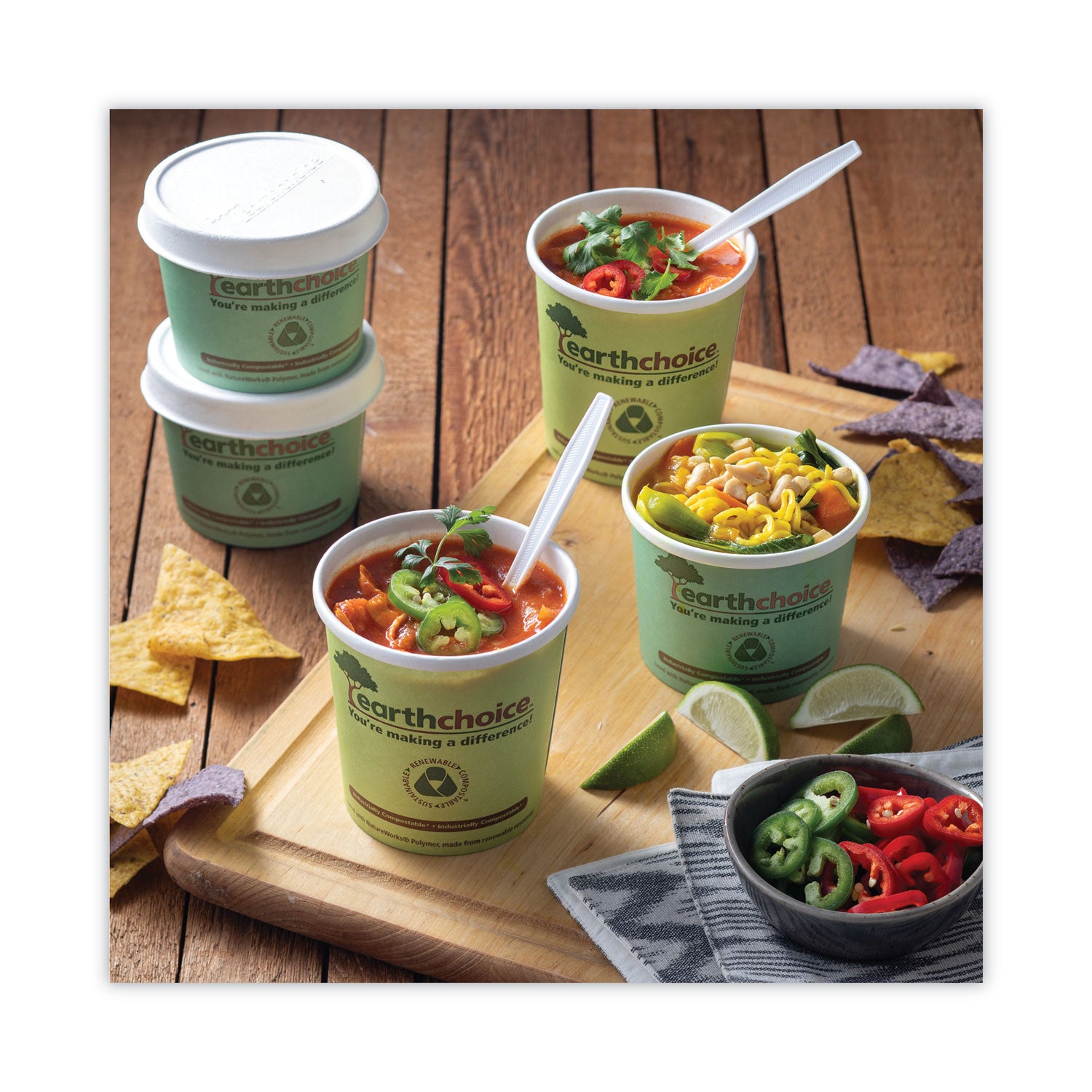 earthchoice-compostable-soup-cup-lid-for-8-16-oz-soup-cups-4-diameter-white-sugarcane-500-carton_pctlmc81216ec - 5