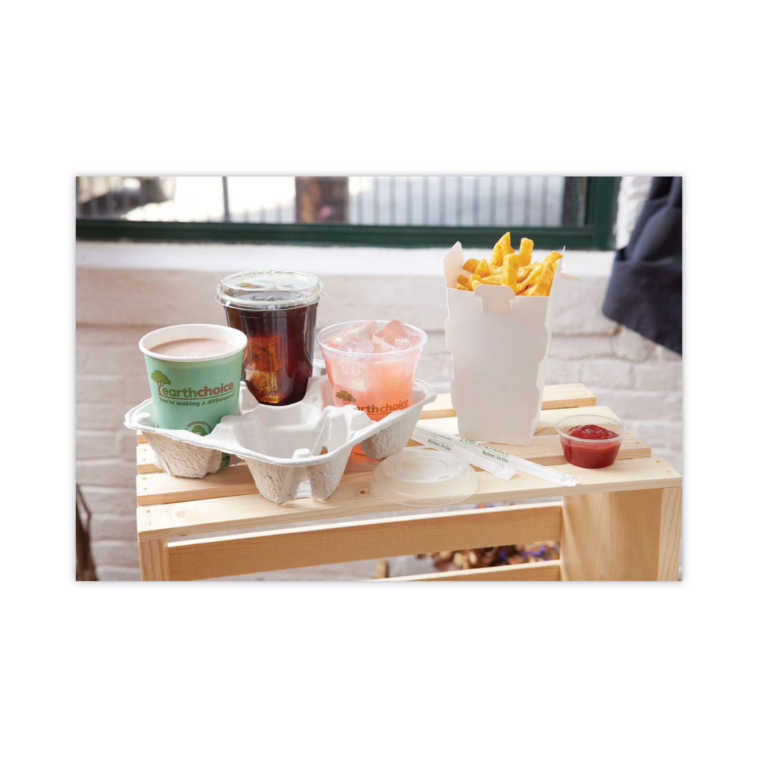 earthchoice-carry-safe-beverage-carrier-four-cup-carrier-with-food-tray-8-oz-to-32-oz-natural-300-carton_pctm510032 - 8