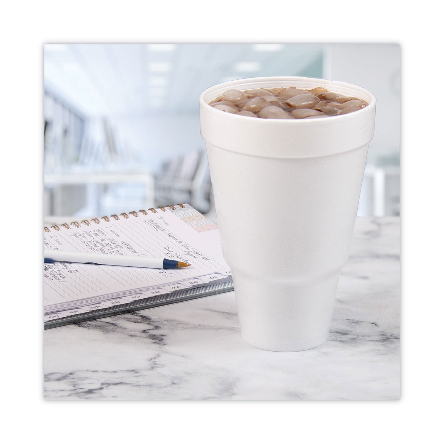 Foam Drink Cups, 32 oz, Tapered Bottom, White, 25/Bag, 20 Bags/Carton