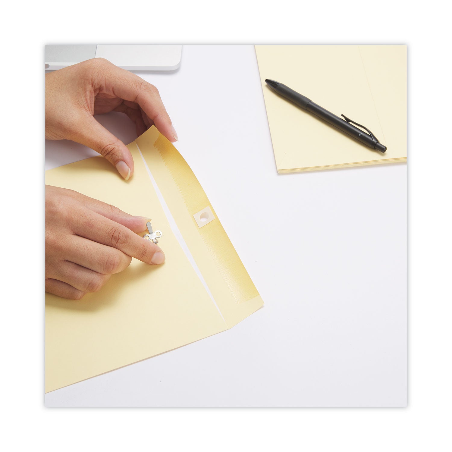 Kraft Clasp Envelope, #10 1/2, Square Flap, Clasp/Gummed Closure, 9 x 12, Brown Kraft, 100/Box - 