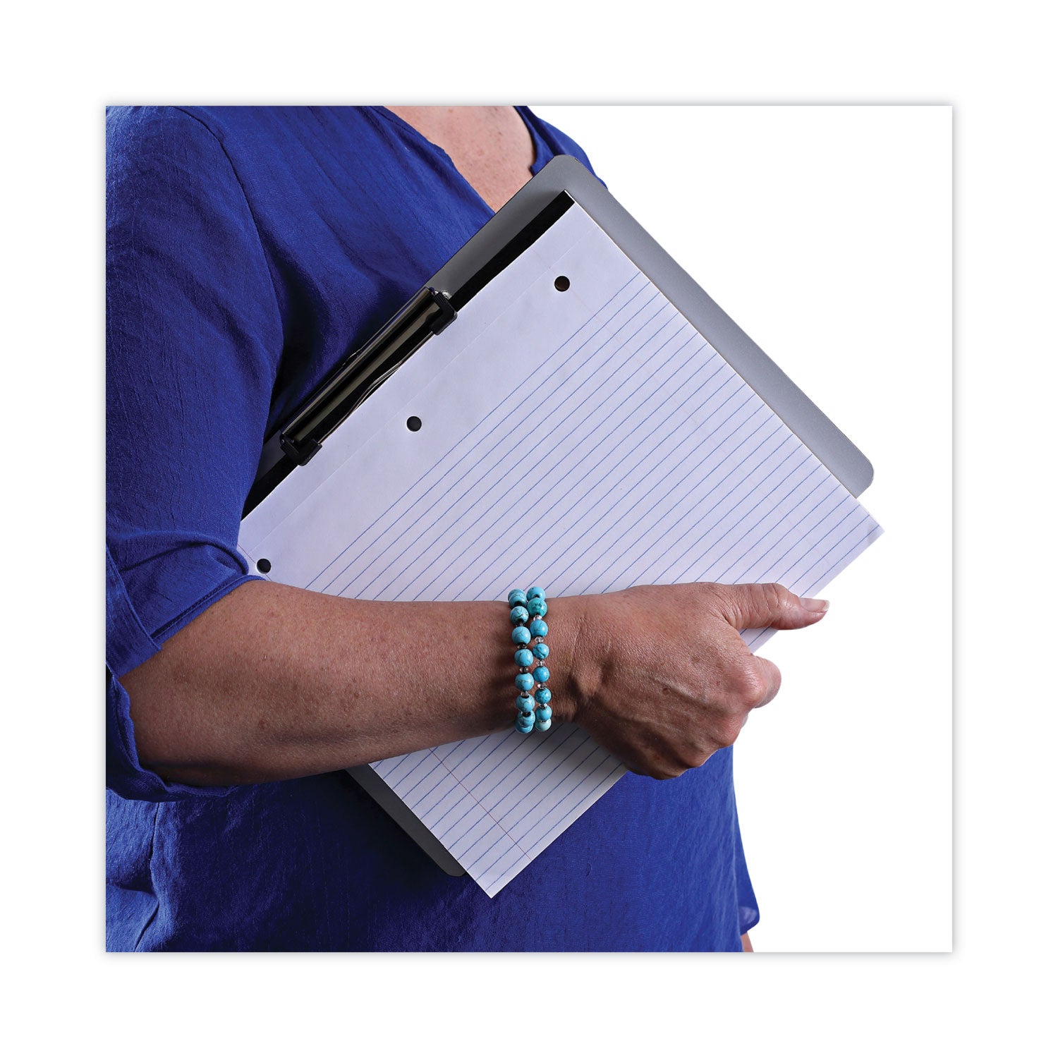 plastic-brushed-aluminum-clipboard-landscape-orientation-05-clip-capacity-holds-11-x-85-sheets-silver_unv40302 - 5