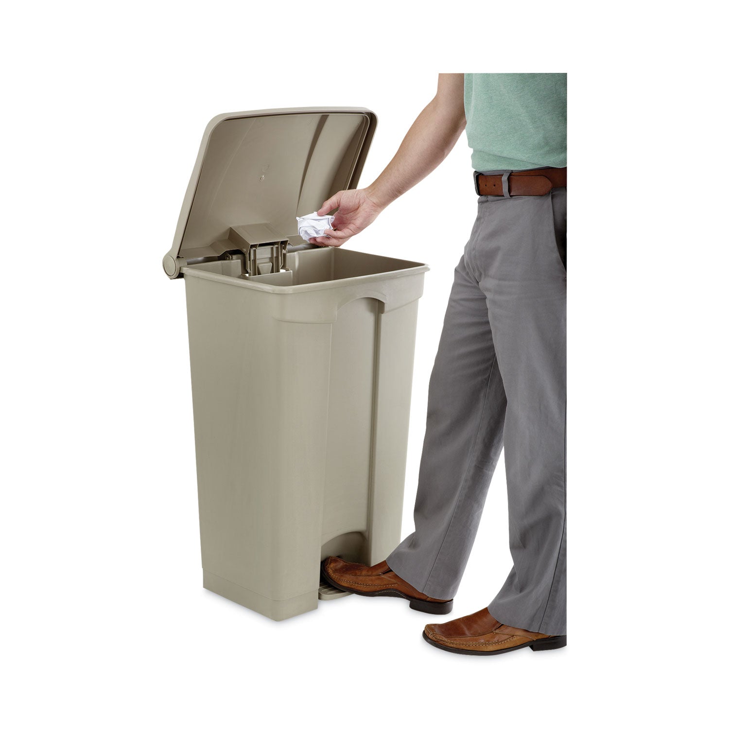 large-capacity-plastic-step-on-receptacle-23-gal-plastic-tan_saf9923tn - 2