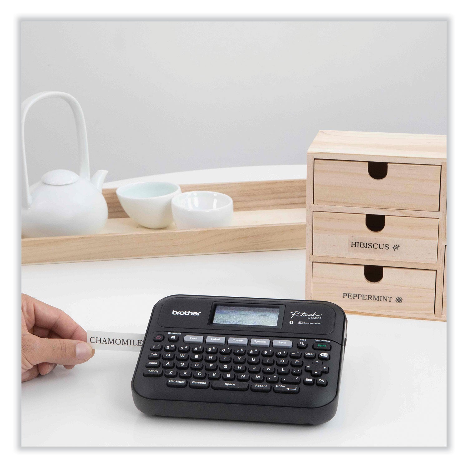 p-touch-business-expert-connected-label-maker-with-2-rolls-sample-tapes-30-mm-s-print-speed-74-x-7-x-28_brtptd460btvp - 4