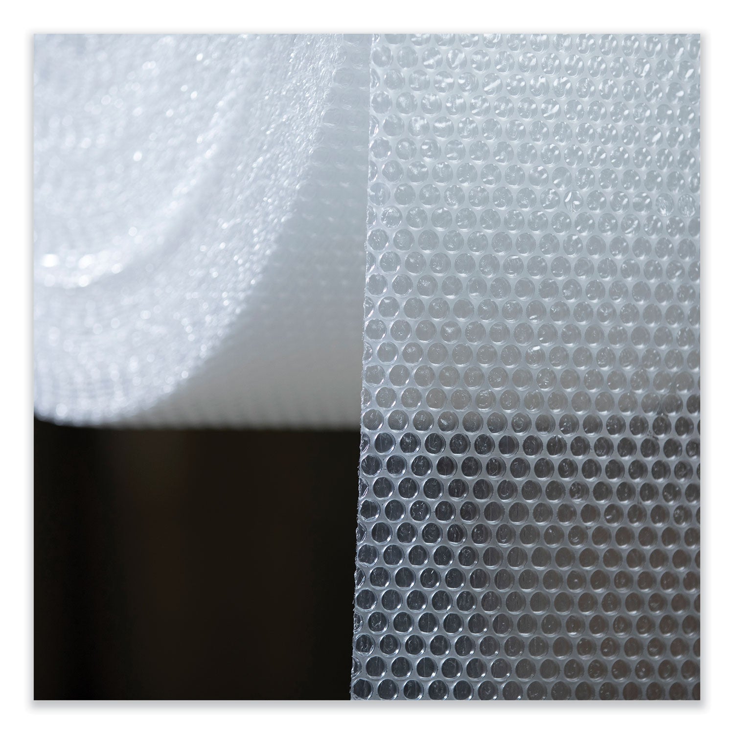 bubble-packaging-05-thick-12-x-60-ft-perforated-every-12-clear_unv4087914 - 2