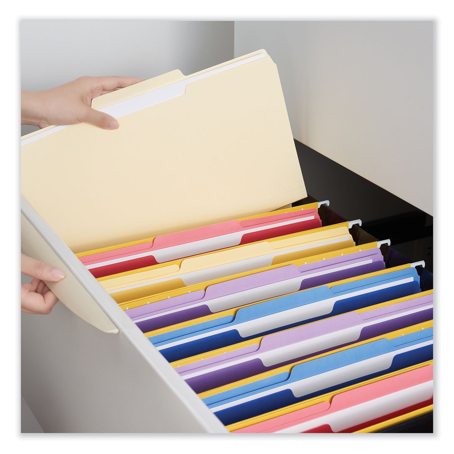 Top Tab File Folders, 1/5-Cut Tabs: Assorted, Letter Size, 0.75" Expansion, Manila, 100/Box - 