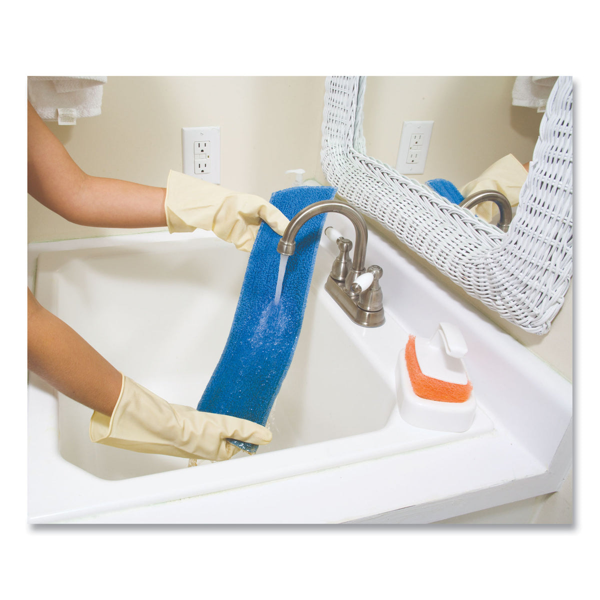 Rubbermaid Microfiber Damp Mop, Sold as 1 Each